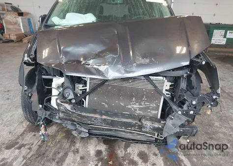 2016 Chrysler Town & Country Touring из США, поврежденный, VIN 2C4RC1BG9GR119583